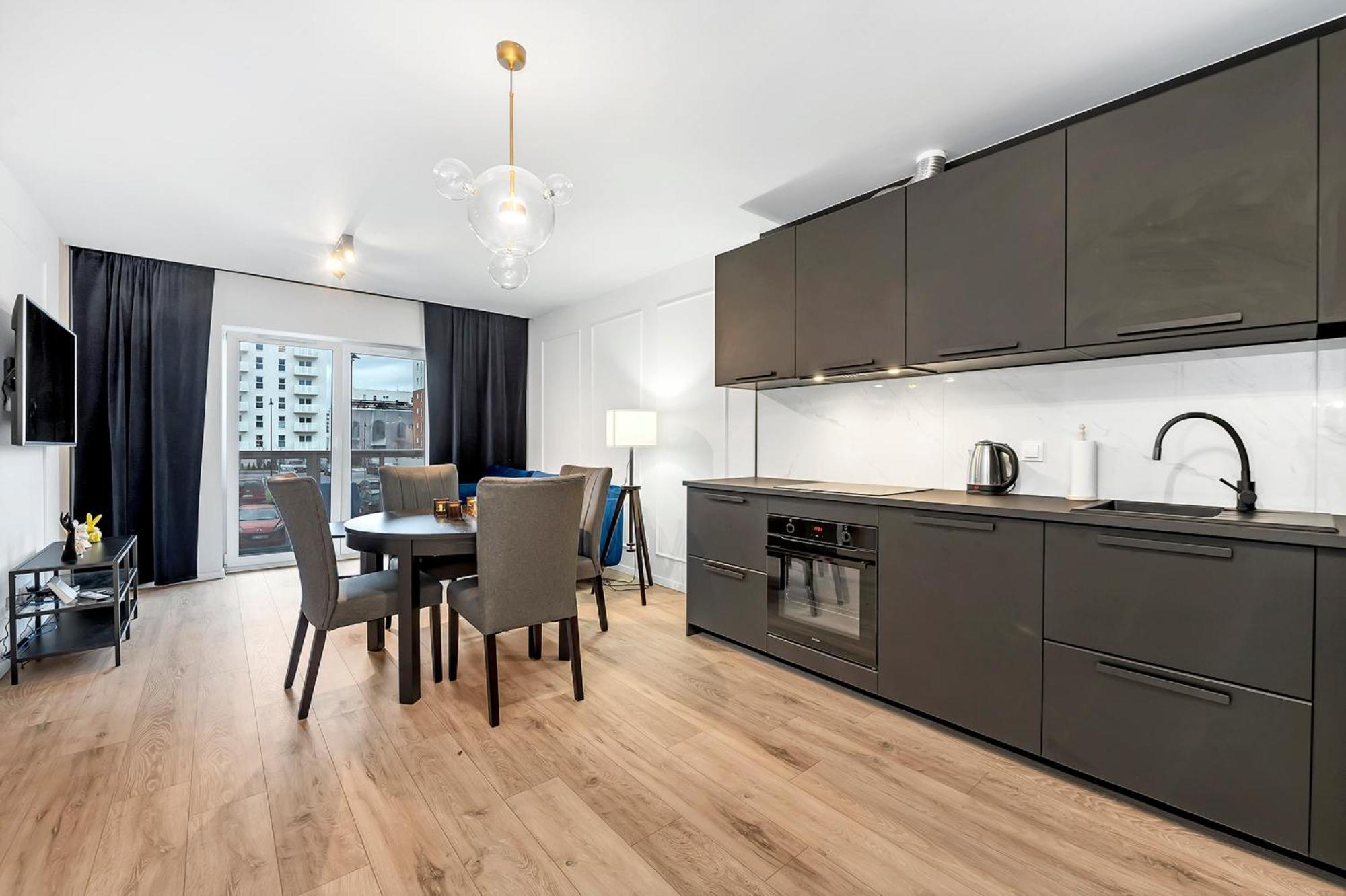 Lumina Spacious Apartment For A Family 罗兹 外观 照片